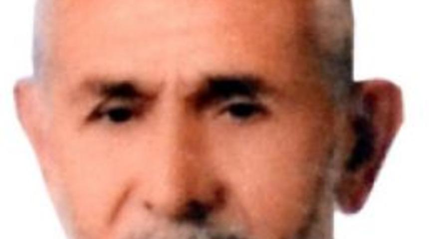 Yolun Karşısına Ge&ccedil;erken Otomobil &Ccedil;arptı, &Ouml;ld&uuml;