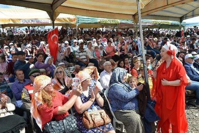 Bedai Akartürk Yörükleri Coşturdu