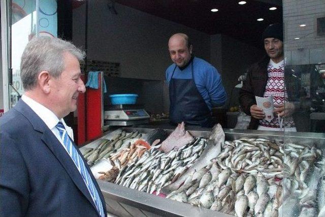 Pekşen Bu Kez Trabzon Esnafının Sorunlarına Dikkat Çekti