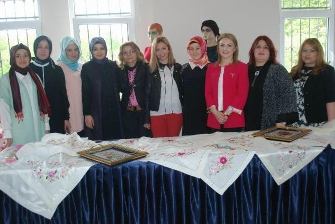 Sosyal Dayanışma Merkezi&rsquo;nde Muhteşem Anma