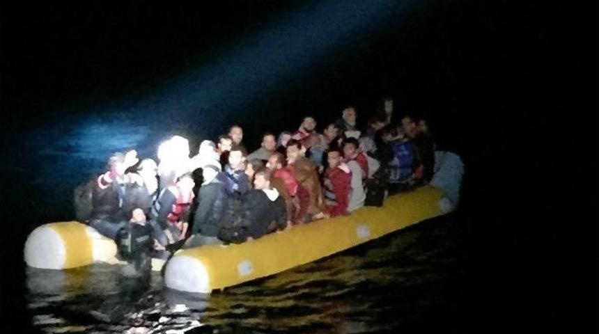 D&ouml;rt G&uuml;nde 636 Sığınmacı Yakalandı