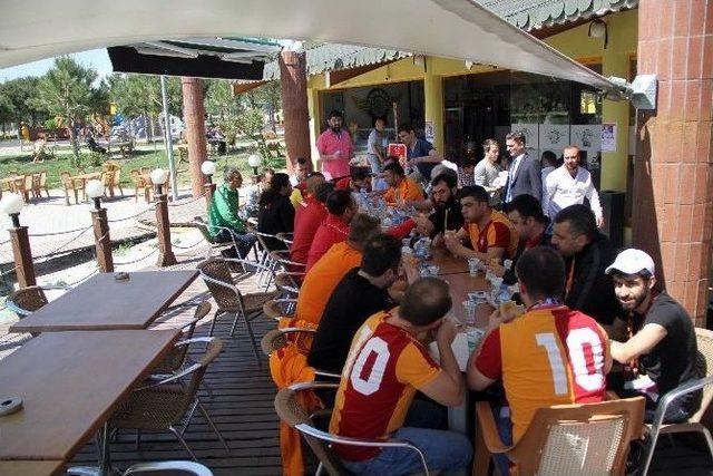 Akigolar, Galatasaray Taraftarını Misafir Etti 2