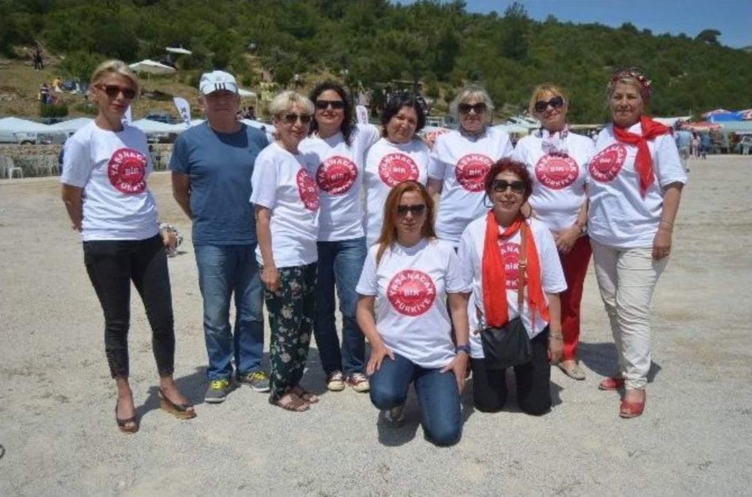 Bodrum Şenliklerinde &ldquo;yaşanacak Bir T&uuml;rkiye&rdquo; Fırtınası Esti