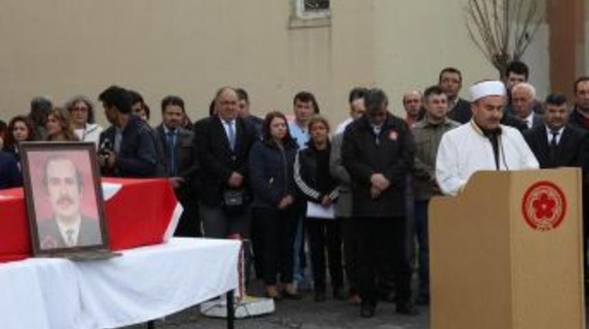 G&ouml;rev Yaptığı Hastanede Kansere Yenik D&uuml;şt&uuml;