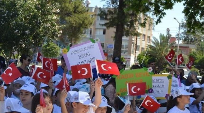 Ceyhan&rsquo;da Trafik Haftası Kutlandı