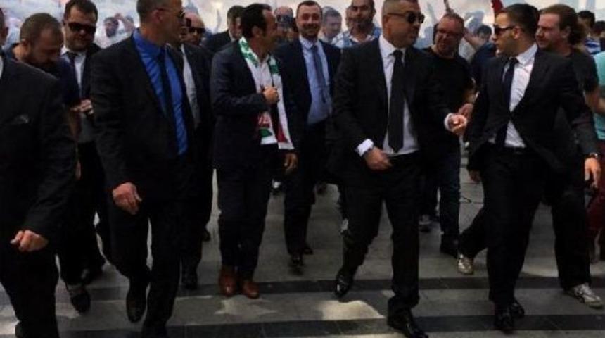 Karşıyaka'da Acar R&uuml;zgarı