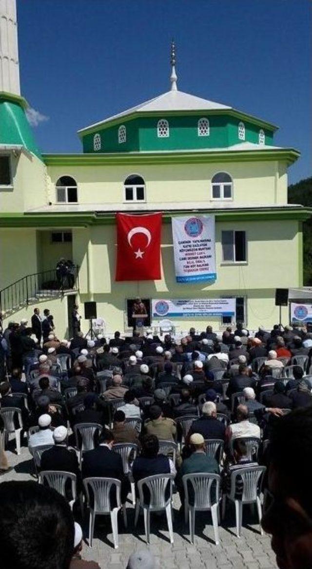 Sadef Cami Açılışına Katıldı