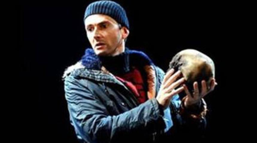 Tarihte &ouml;l&uuml; bedenleri olay olan kişiler