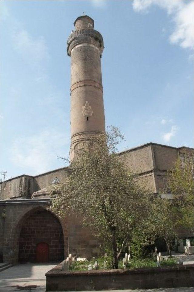 Minareler Şehri Bitlis Artık Avrupalı 1