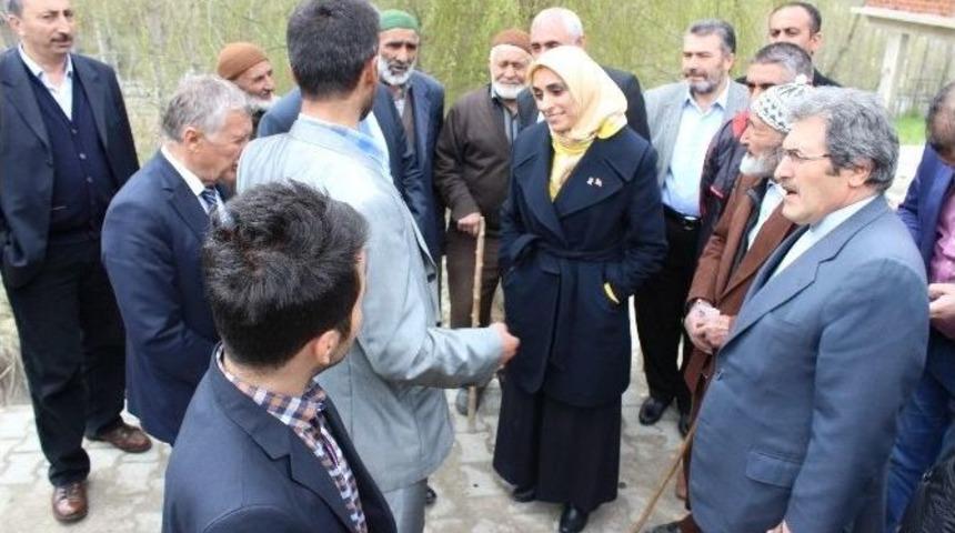 Taşkesenlioğlu &Ccedil;ift&ccedil;inin Derdini Dinledi