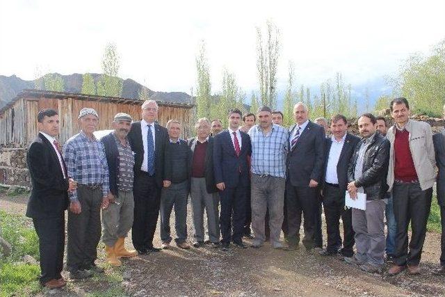 Ak Partili Tarıkdaroğlu Oltu’daydı