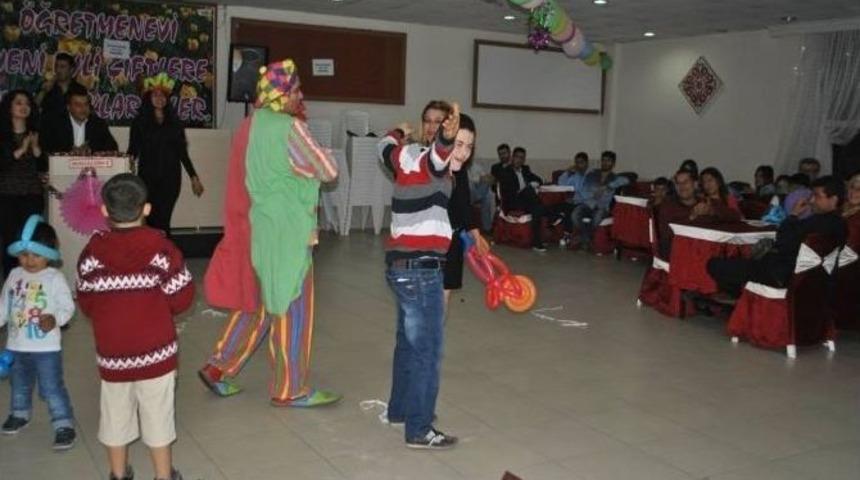 Kırıkhan Myo &Ouml;ğrencileri Engellileri Eğlendirdi