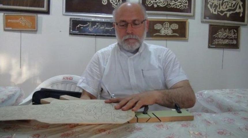 Kanser Hastası &lsquo;hat&rsquo; Sanatıyla Huzur Buluyor