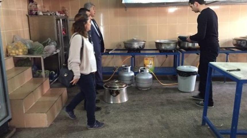 Zabıta Ekiplerinden Gıda Denetimi