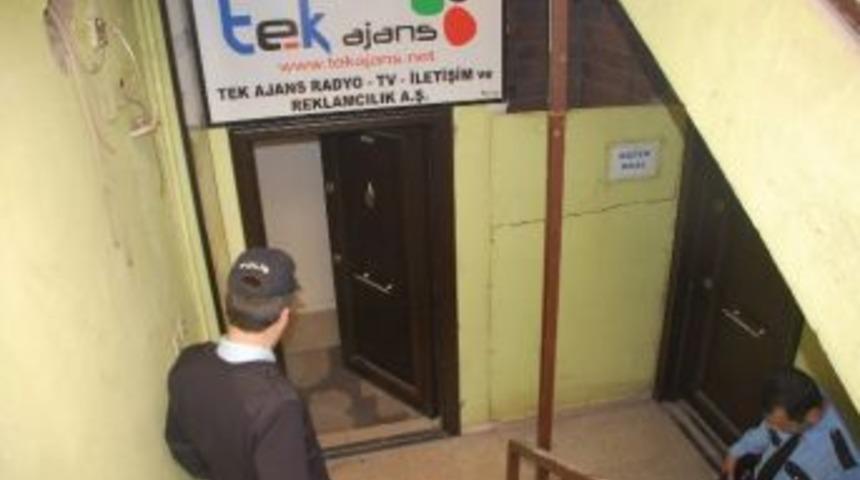 Adıyaman&rsquo;da Radyo Ofisinin Kapıları Zorlandı