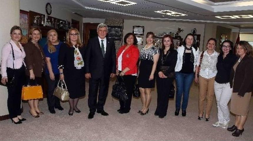 Başkan Karaosmanoğlu: &ldquo;iş Kadınımızla Gurur Duyuyoruz&rsquo;&rsquo;