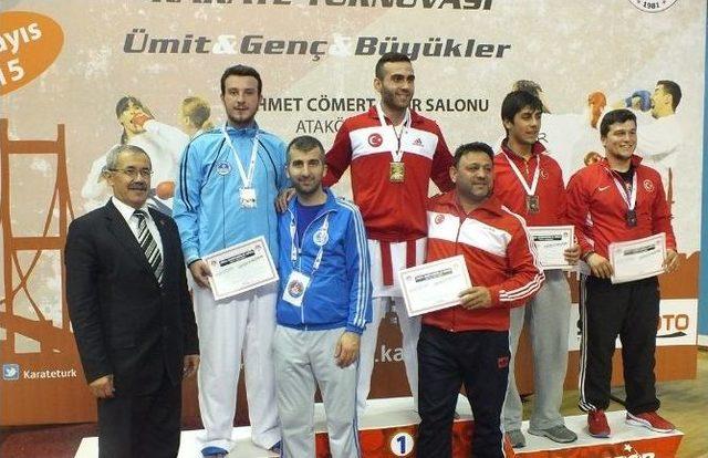 Boğaziçi Karate Turnuvasında Kağıtspor’dan Büyük Başarı