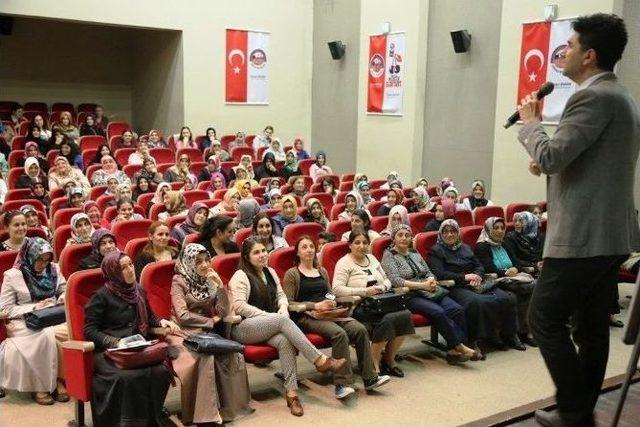 Ko-mek’ten Aile Seminerleri