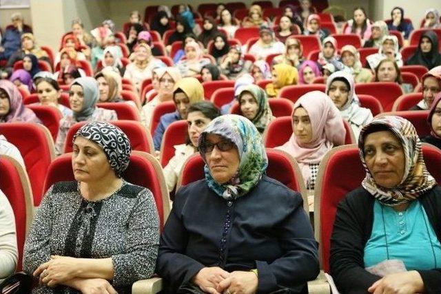 Ko-mek’ten Aile Seminerleri