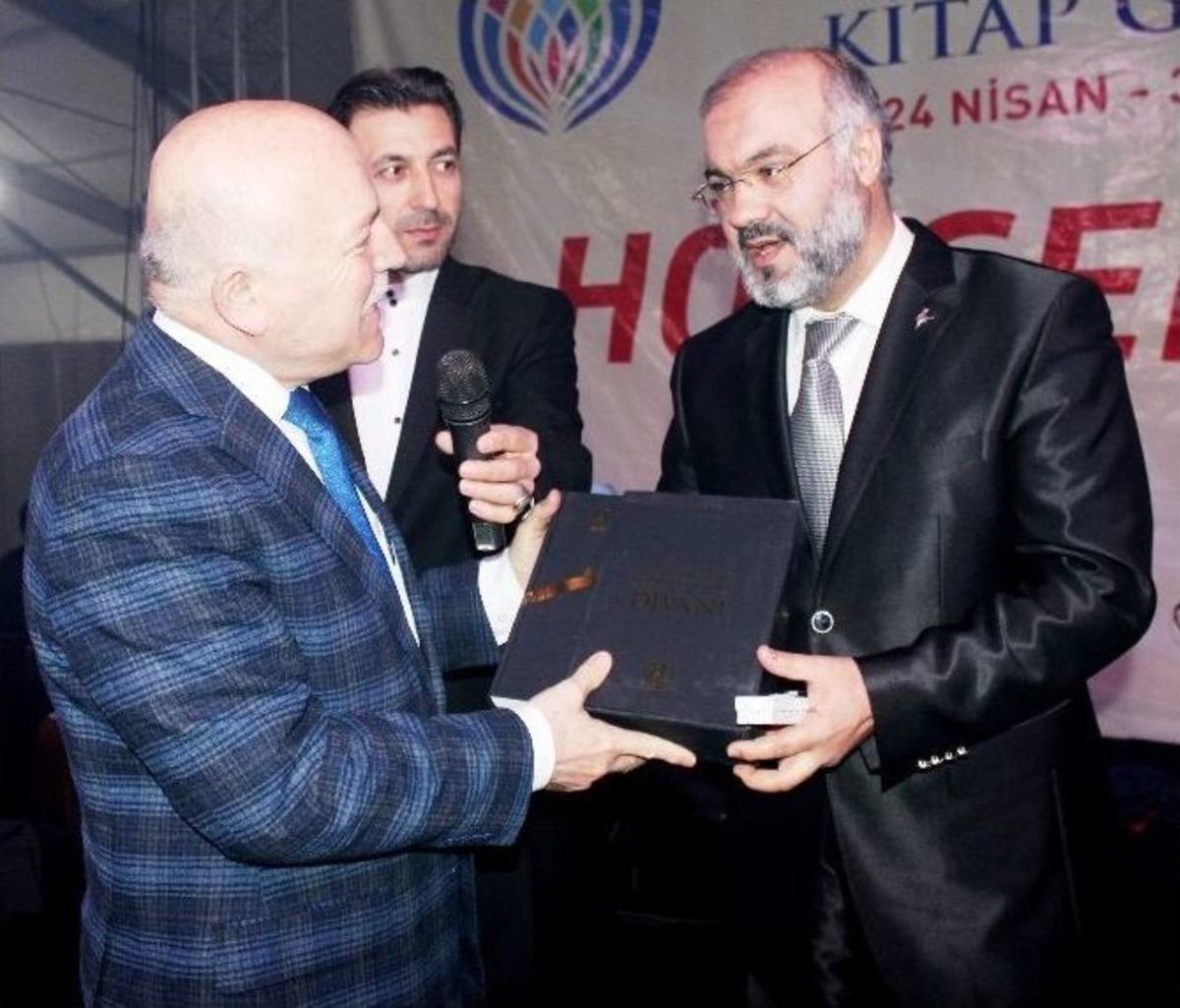 2015 Erzurum Kitap G&uuml;nleri Hoş Bir Seda İle Bitti
