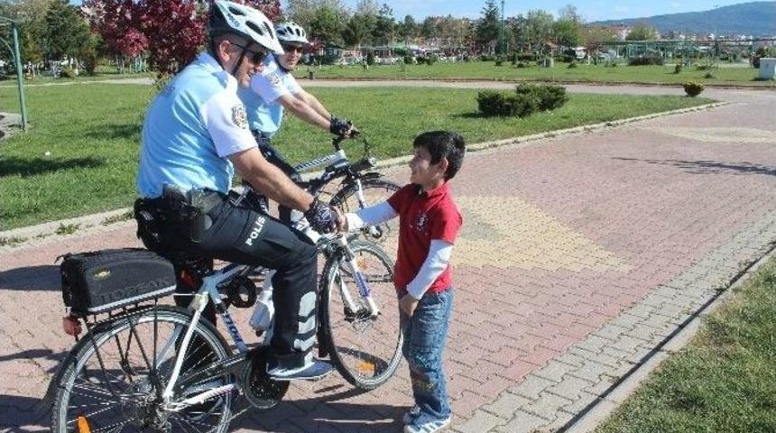 Beyşehir&rsquo;de Sahil Ve Parklar Bisikletli Polislere Emanet