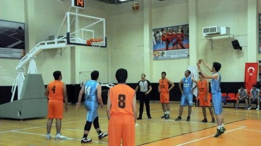 Şehitkamil Belediyesi Basketbol Gen&ccedil;lik Kupası&rsquo;nda Hava Atışı Yapıldı