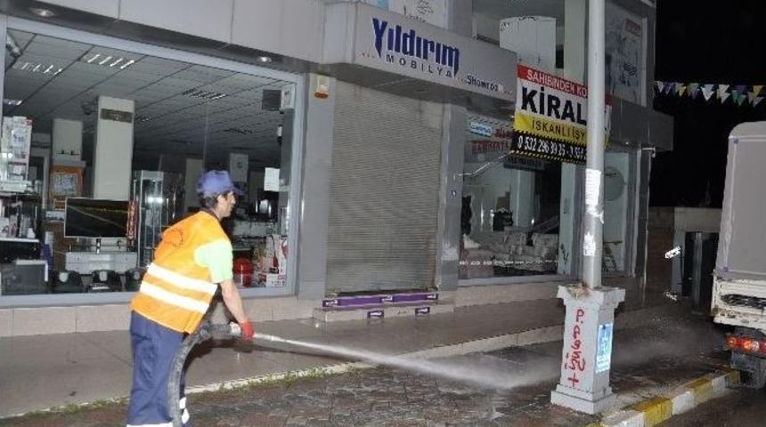 Dilovası Belediyesi&rsquo;nden Hijyenik Sokak Temizliği
