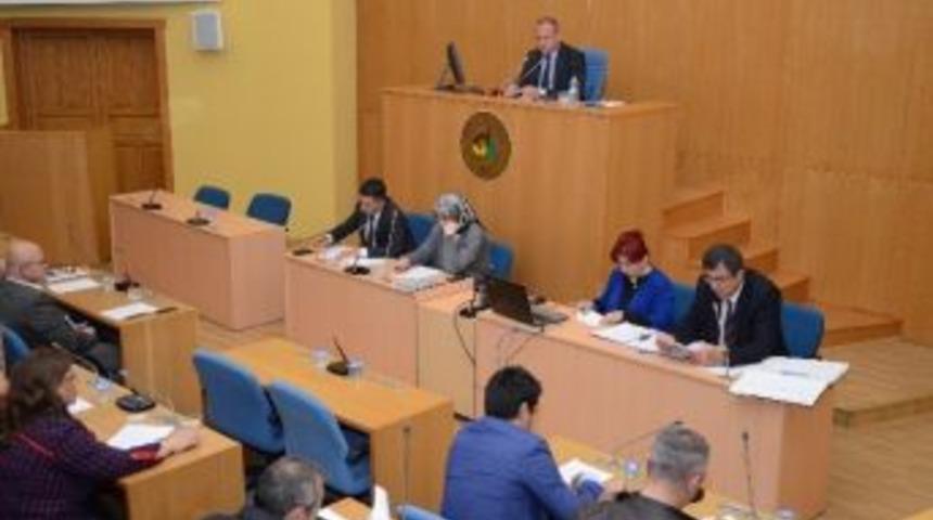 Meclis Mavi Hilal Evlerini G&ouml;r&uuml;ş&uuml;lecek