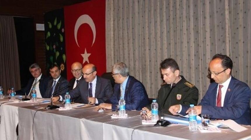 Burdur Valisi K&uuml;rkl&uuml;, Muhtarların Sorunlarını Dinledi