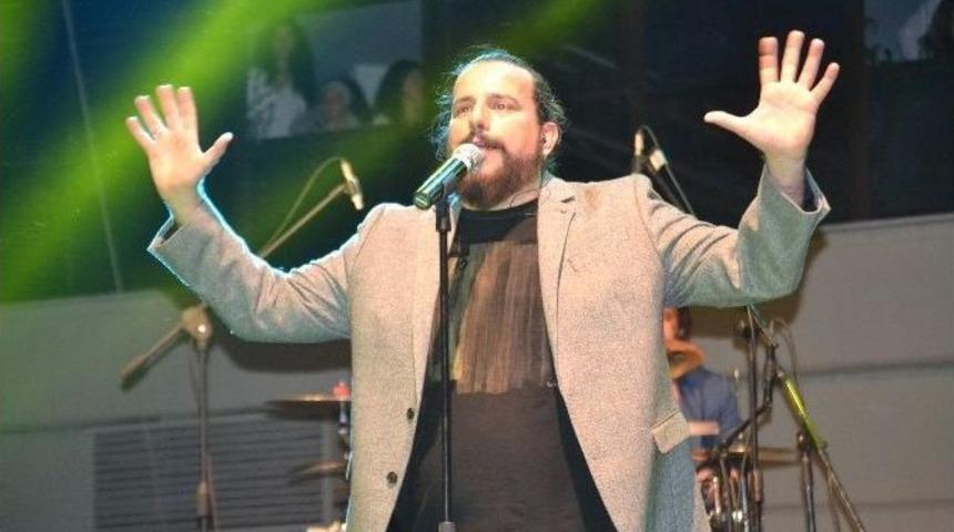 Gece Yolcuları Trakya &Uuml;niversitesini Salladı