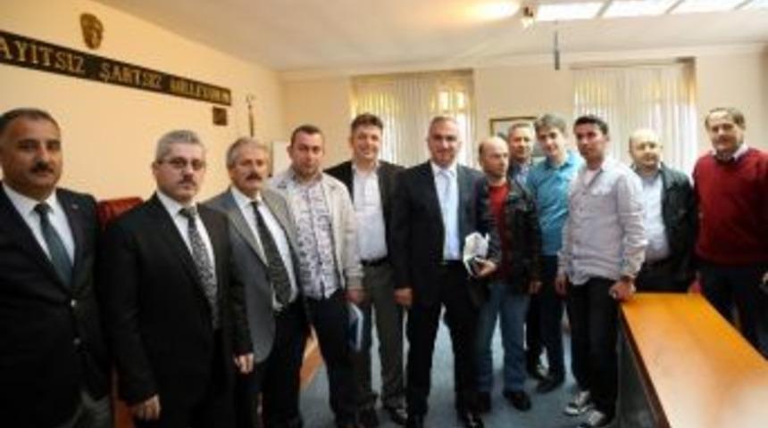 Başkan Yılmazer Su Fabrikaları Y&ouml;neticileri İle G&ouml;r&uuml;şt&uuml;