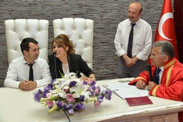 Melikgazi&rsquo;de Nikah Bereketi 2