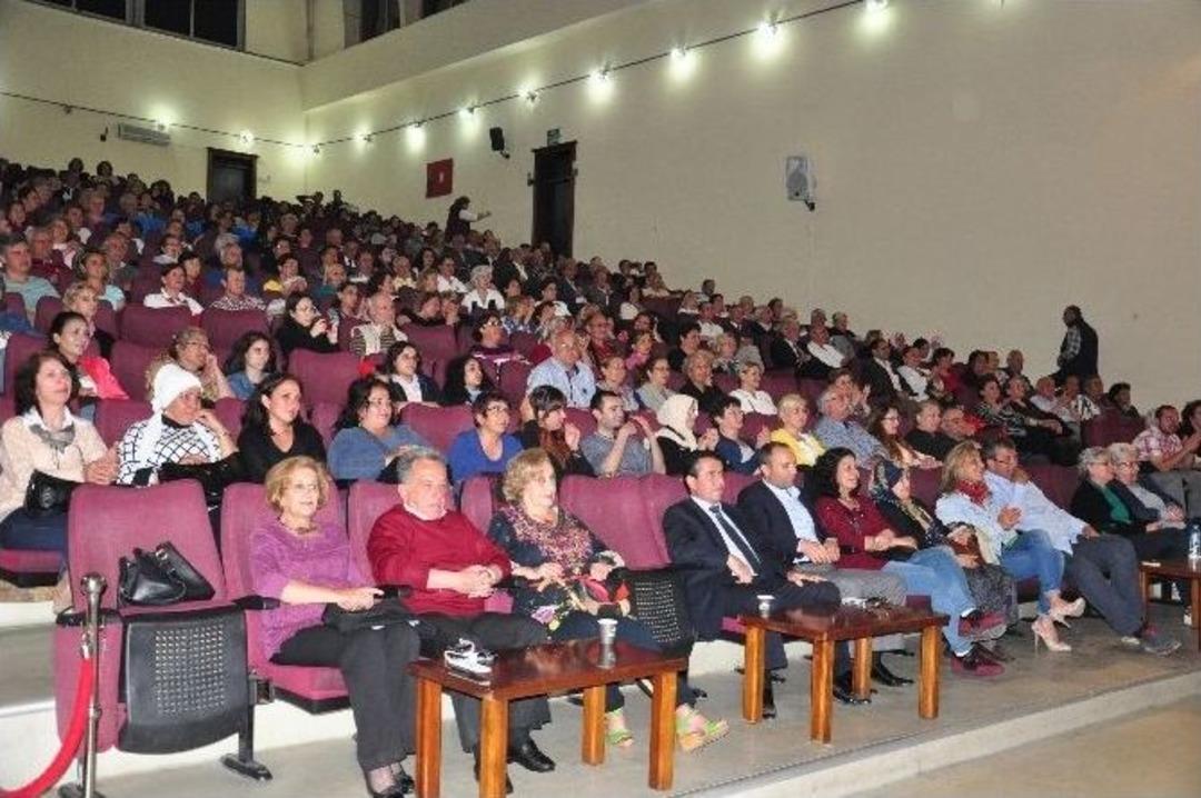 Edremit K&ouml;rfez Anadolu Sanatları Derneği&rsquo;nden Edremit Belediyesi&rsquo;ne Teşekk&uuml;r