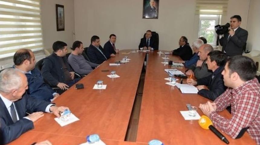 Vali Altıparmak: &ldquo;bizler Tarihimizle Ne Kadar Gurur Duysak, Onur Duysak Azdır&rdquo;