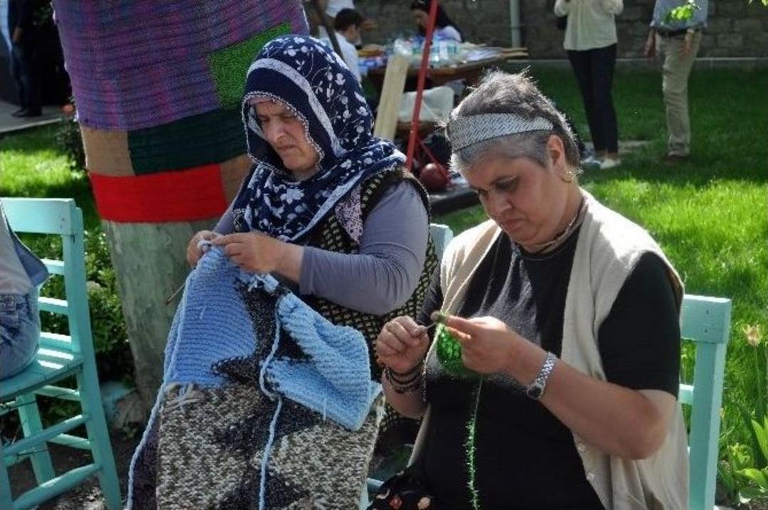 Yaşa Devam Dar&uuml;laceze Hıdırellez Şenliği&rsquo;ne Gen&ccedil; Dokunuşu