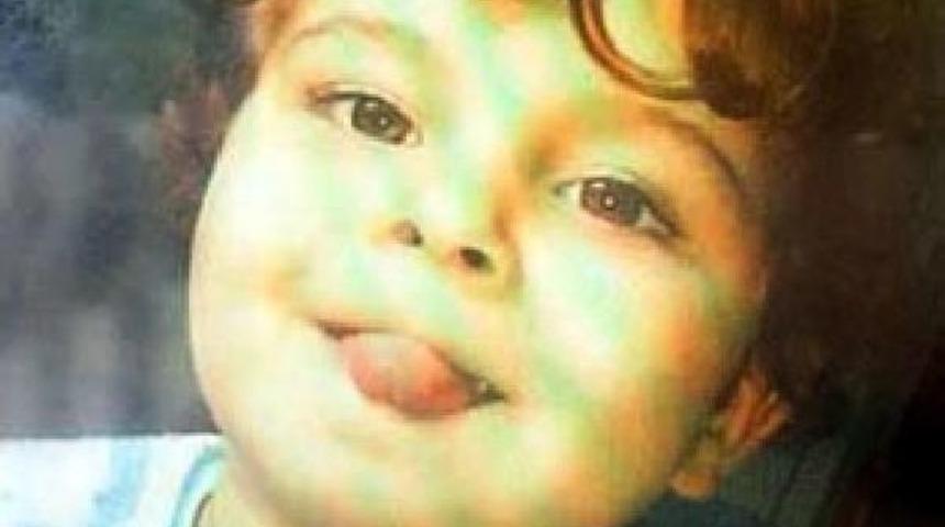 Sulama Kanalına D&uuml;şen &Ccedil;ocuk Yaşam Savaşını Kaybetti