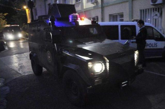 Ter&ouml;r Operasyonunda G&ouml;zaltına Alınan Bir Grup Ş&uuml;pheli Sağlık Kontrol&uuml;nden Ge&ccedil;irildi 3