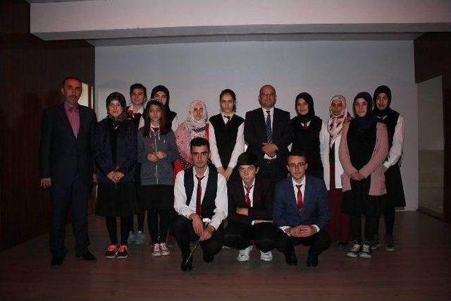 Oltu Anadolu Lisesi&rsquo;nde Kutlu Doğum Programı&hellip; 1
