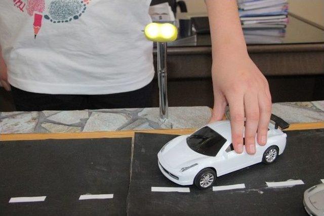 Ortaokul &Ouml;ğrencisinden Bedava Elektrik &Uuml;retecek Proje 1