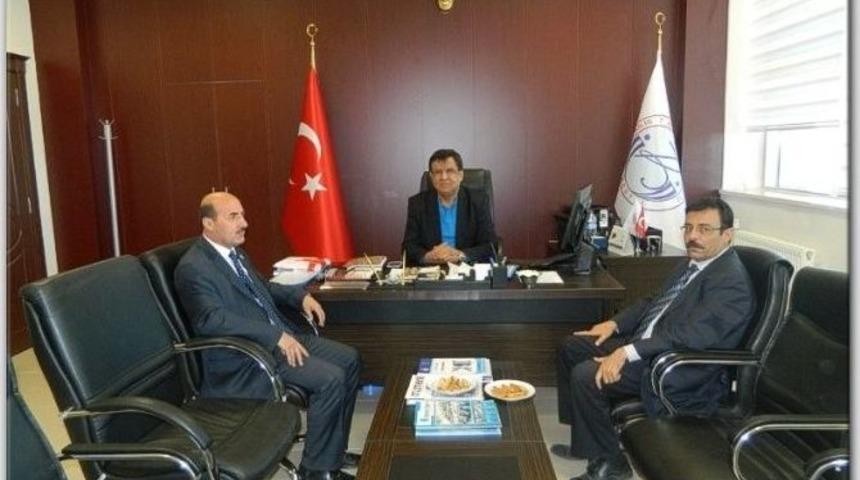 Bolat&rsquo;tan, M&uuml;hendislik Ve Mimarlık Fak&uuml;ltesi&rsquo;ne Ziyaret