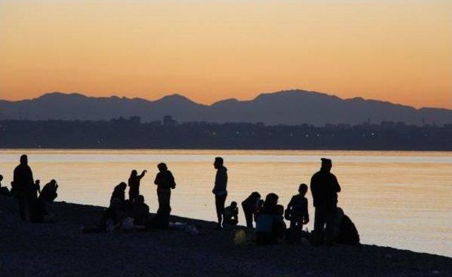 Antalya'da Hıdırellez Coşkusu