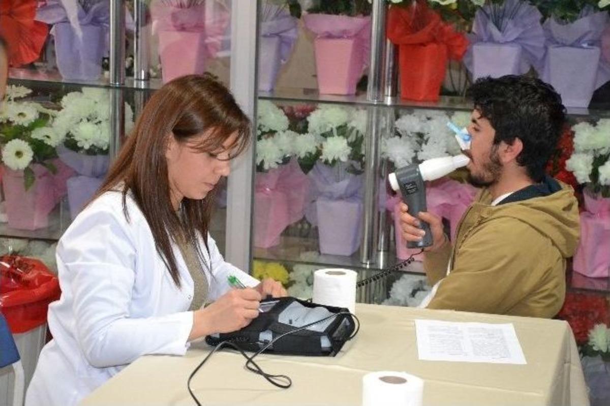 Er&uuml; G&ouml;ğ&uuml;s Hastalıkları Anabilim Dalı &Ouml;ğretim &Uuml;yesi Do&ccedil;. Dr. İnsu Yılmaz: