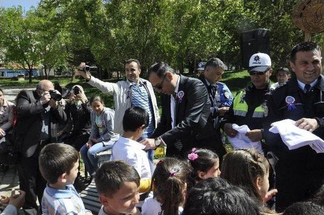 Seydişehir Polisinden Öğrencilere Uygulamalı Trafik Eğitimi