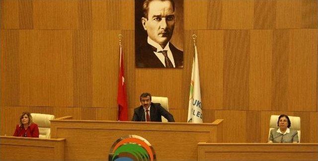 &Ccedil;etin "hormonlu Binalar" İ&ccedil;in Net Konuştu 1