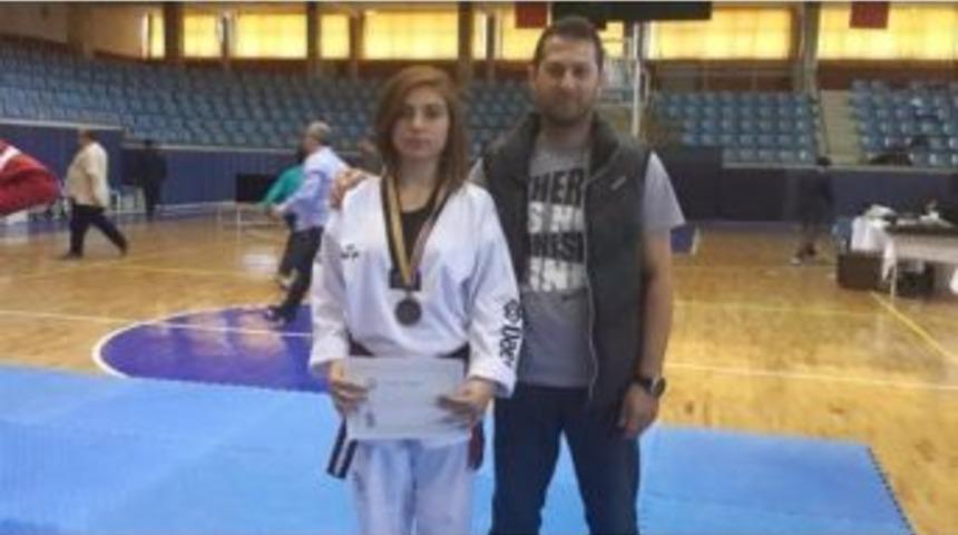Bartınlı Sporcu Taekwando&rsquo;da T&uuml;rkiye &Uuml;&ccedil;&uuml;nc&uuml;s&uuml;