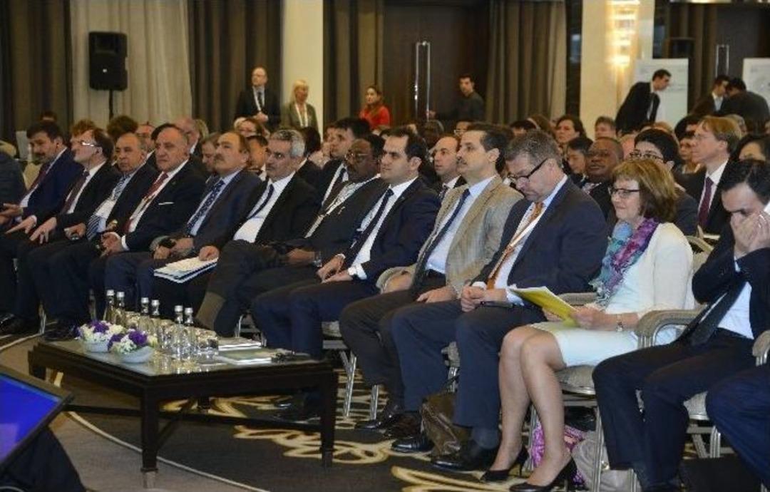 Bakan &Ccedil;elik: "hedefimiz 2023 Yılında İşsizlik Oranını Y&uuml;zde 5 D&uuml;zeylerine &Ccedil;ekmek"