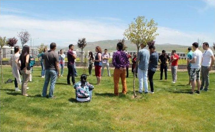 Bölgenin Geri Kalmışlığına Turistler Bile Şaşırdı G2