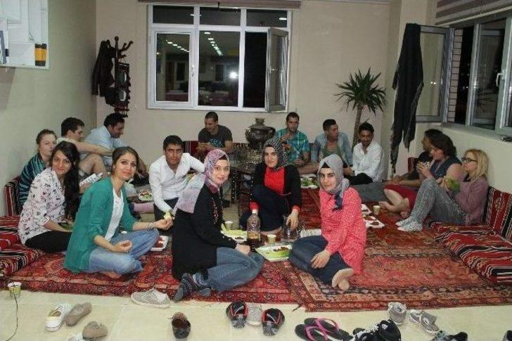 Bölgenin Geri Kalmışlığına Turistler Bile Şaşırdı G4