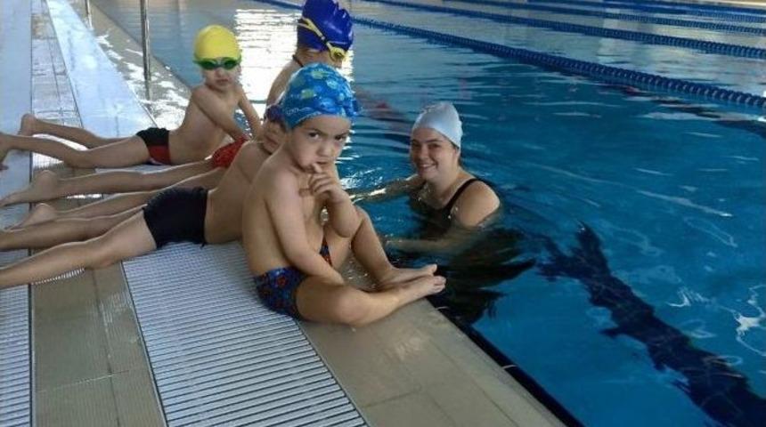 Y&uuml;zme Kursları Başladı