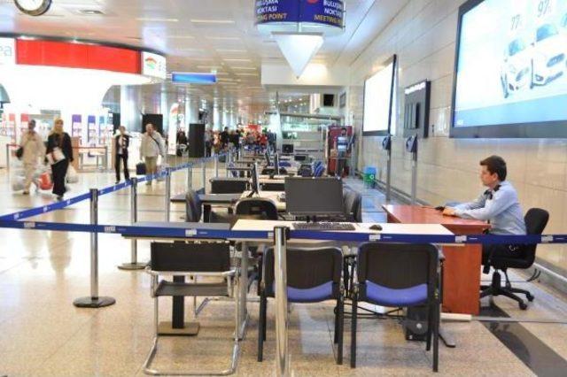 Atatürk Havalimanı'nda Seçim Hazırlıkları Tamamlandı